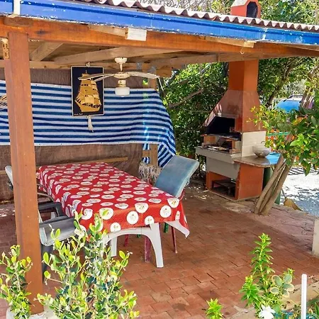 Apartment Alma Povljana